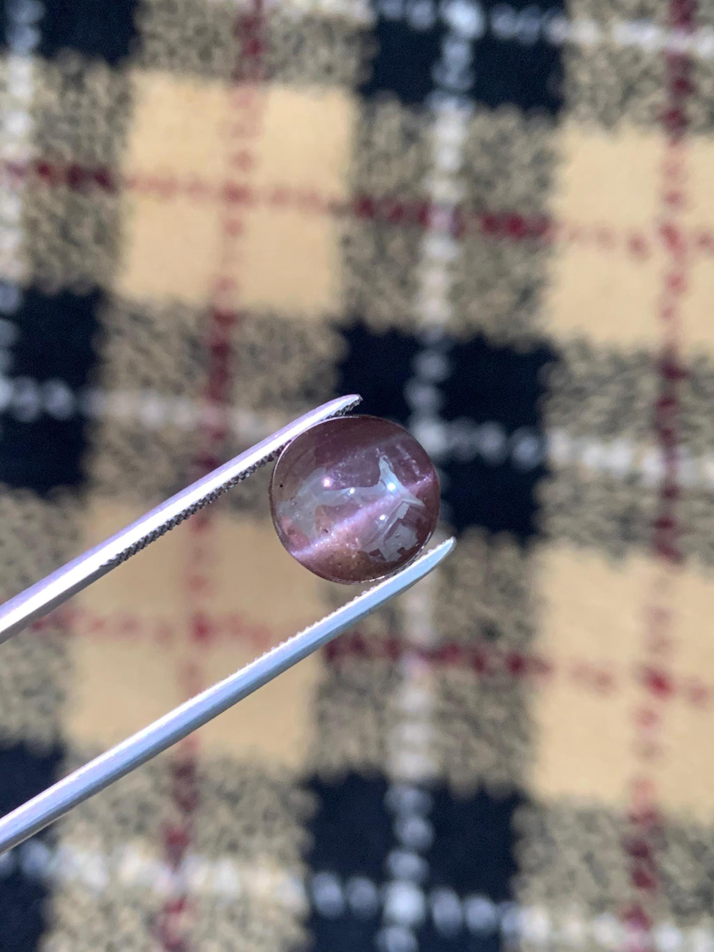 Natural Scapolite Cat's Eye Gemstone: 3.30 Carats