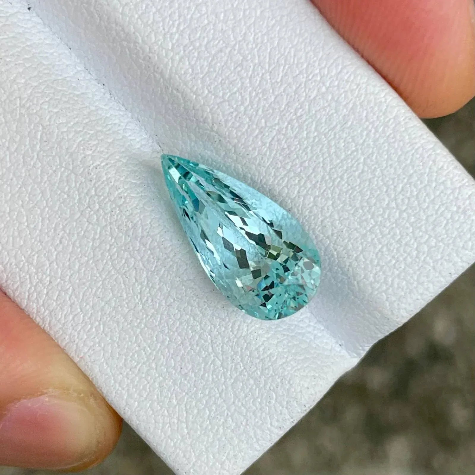 4.50 Carat Pear Cut Aquamarine Gemstone: African March Birthstone - Splendor Gems