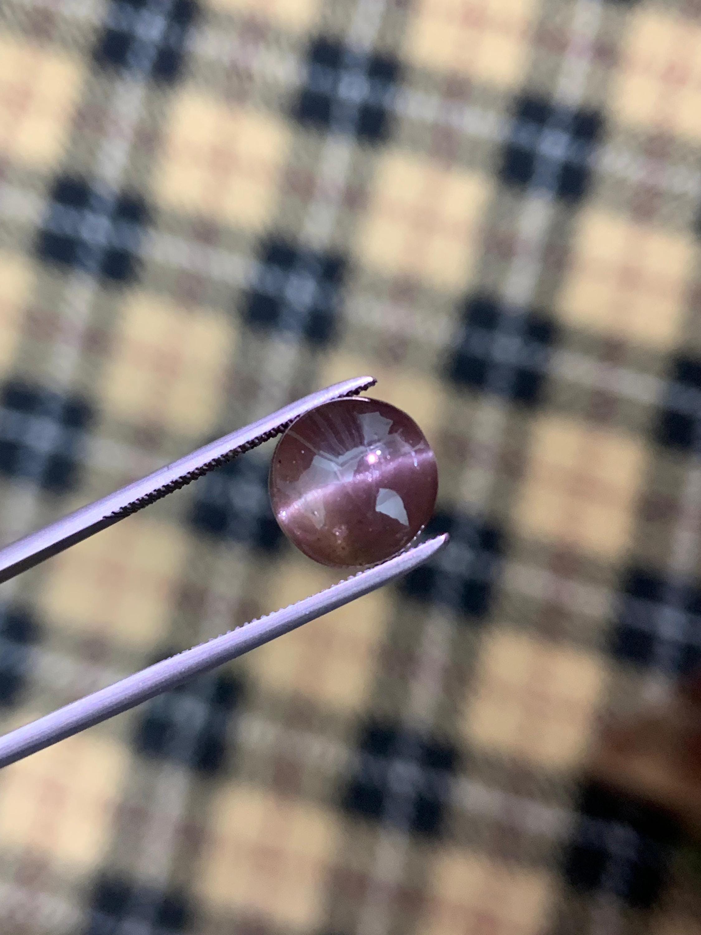 Natural Scapolite Cat's Eye Gemstone: 3.30 Carats Secondary image