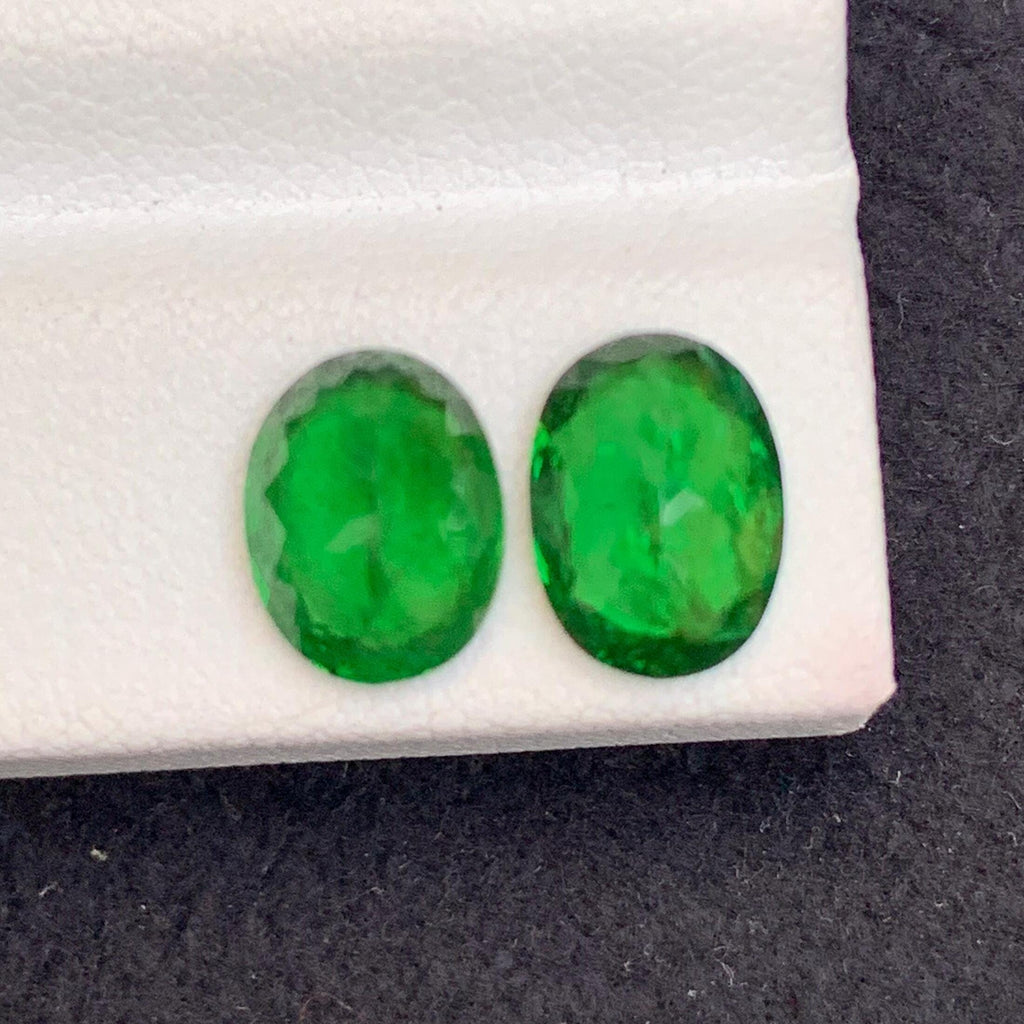 Green Tsavorite Garnet Pair: Faceted Oval Loose Gemstones, Madagascar Origin