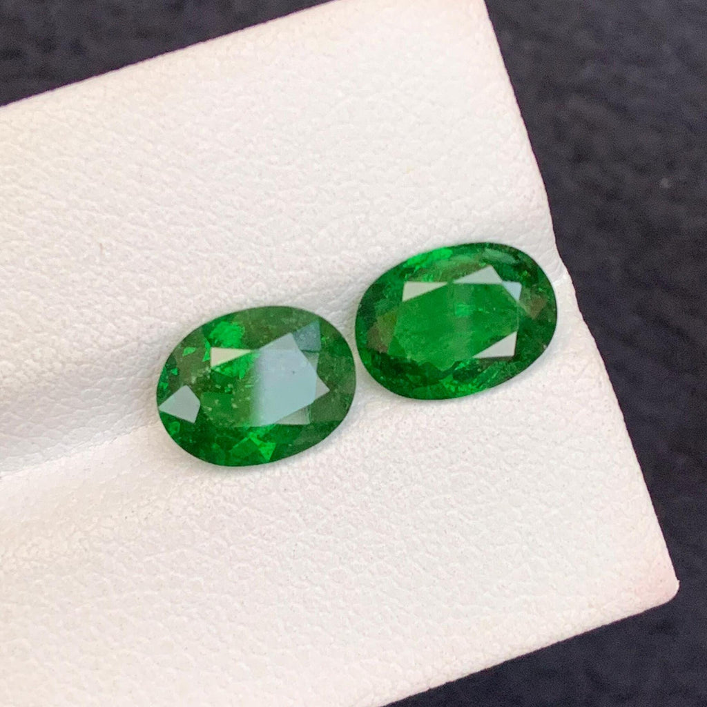 Green Tsavorite Garnet Pair: Faceted Oval Loose Gemstones, Madagascar Origin