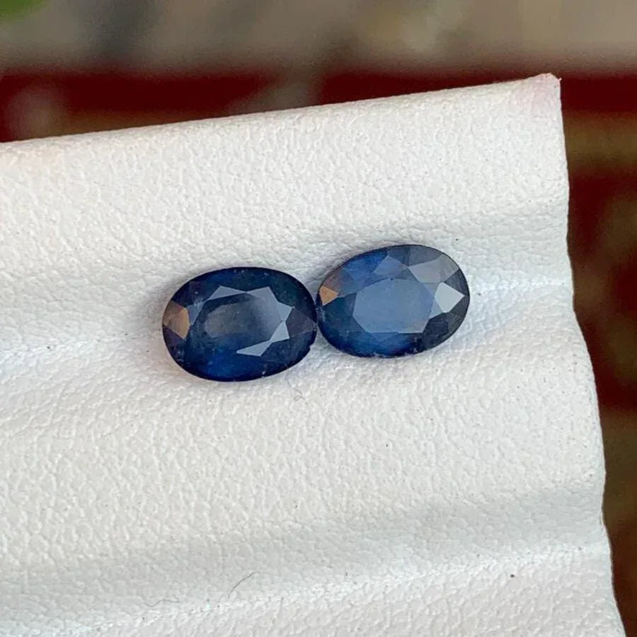 2.55 Carat Ceylon Sapphire Pair: Faceted Oval Gems (12.2 x 10.2 x 8.4 MM) - Splendor Gems