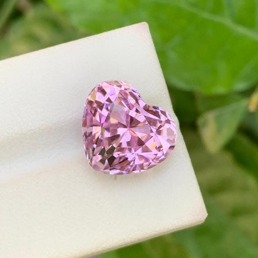 Natural Pink Kunzite Stone: 13.30 Carat Heart Cut Gemstone