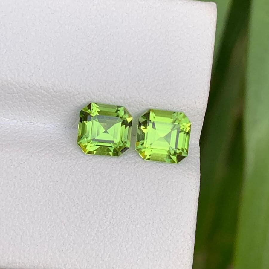 Natural Peridot Gemstone | Faceted Square Cut | 2.60 CTS | 6.2 x 5.7 x 4.2 MM