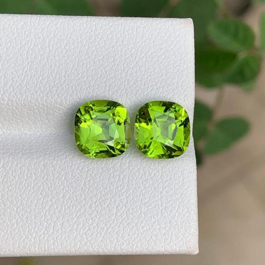 Rich Green Peridot Stone | Faceted Cushion Cut | 4.75 CTS | 7.8 x 7.6 MM