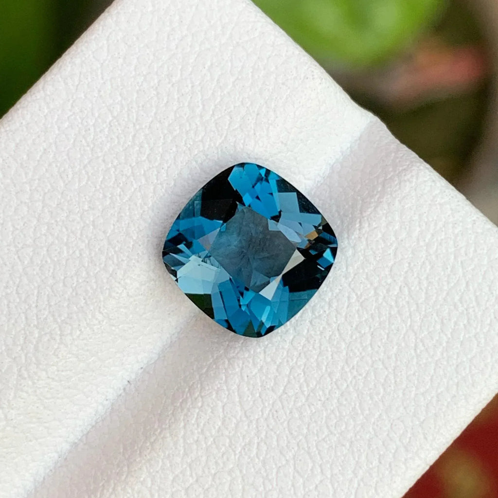 3.40 Carat, London Blue Topaz - Splendor Gems