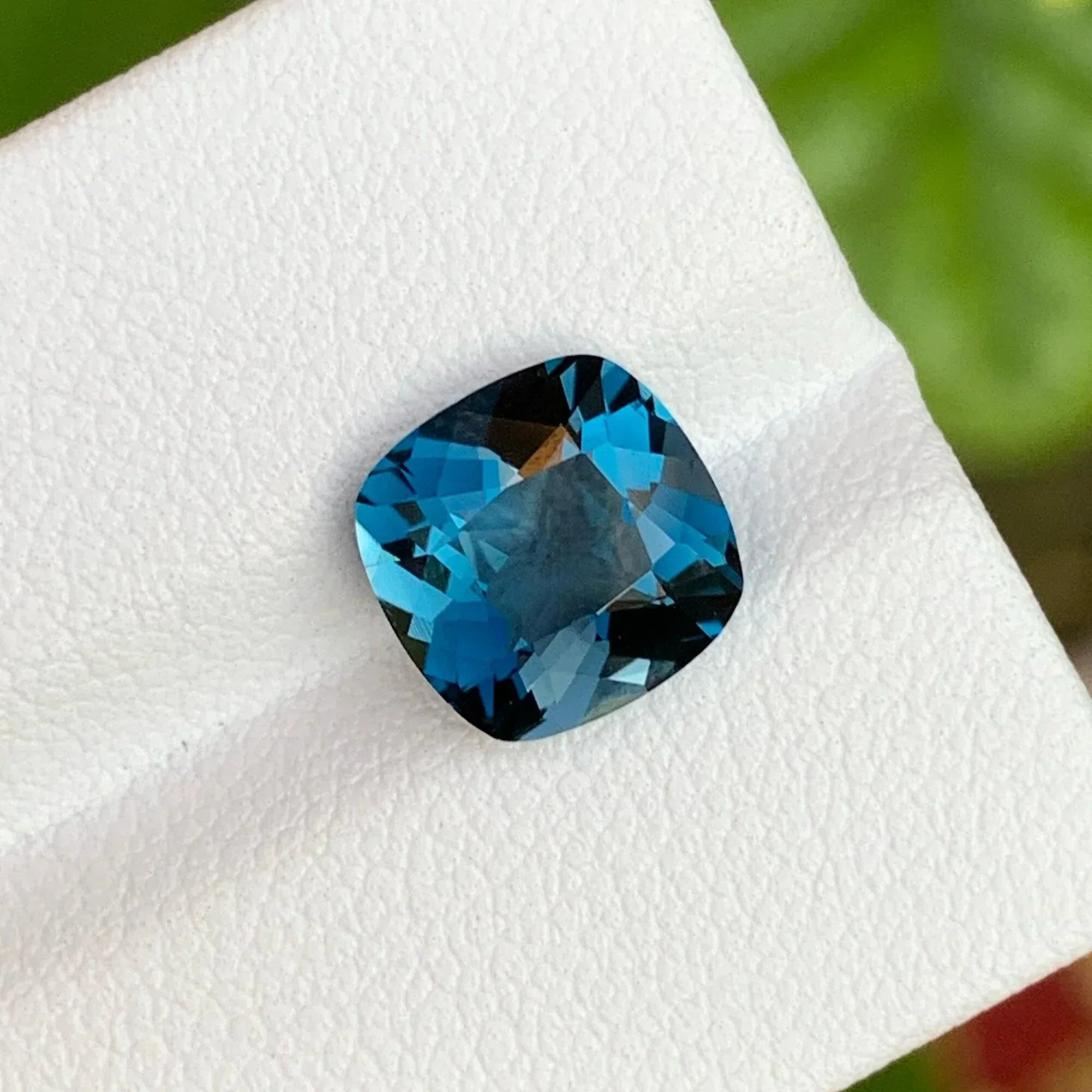 3.40 Carat, London Blue Topaz - Splendor Gems