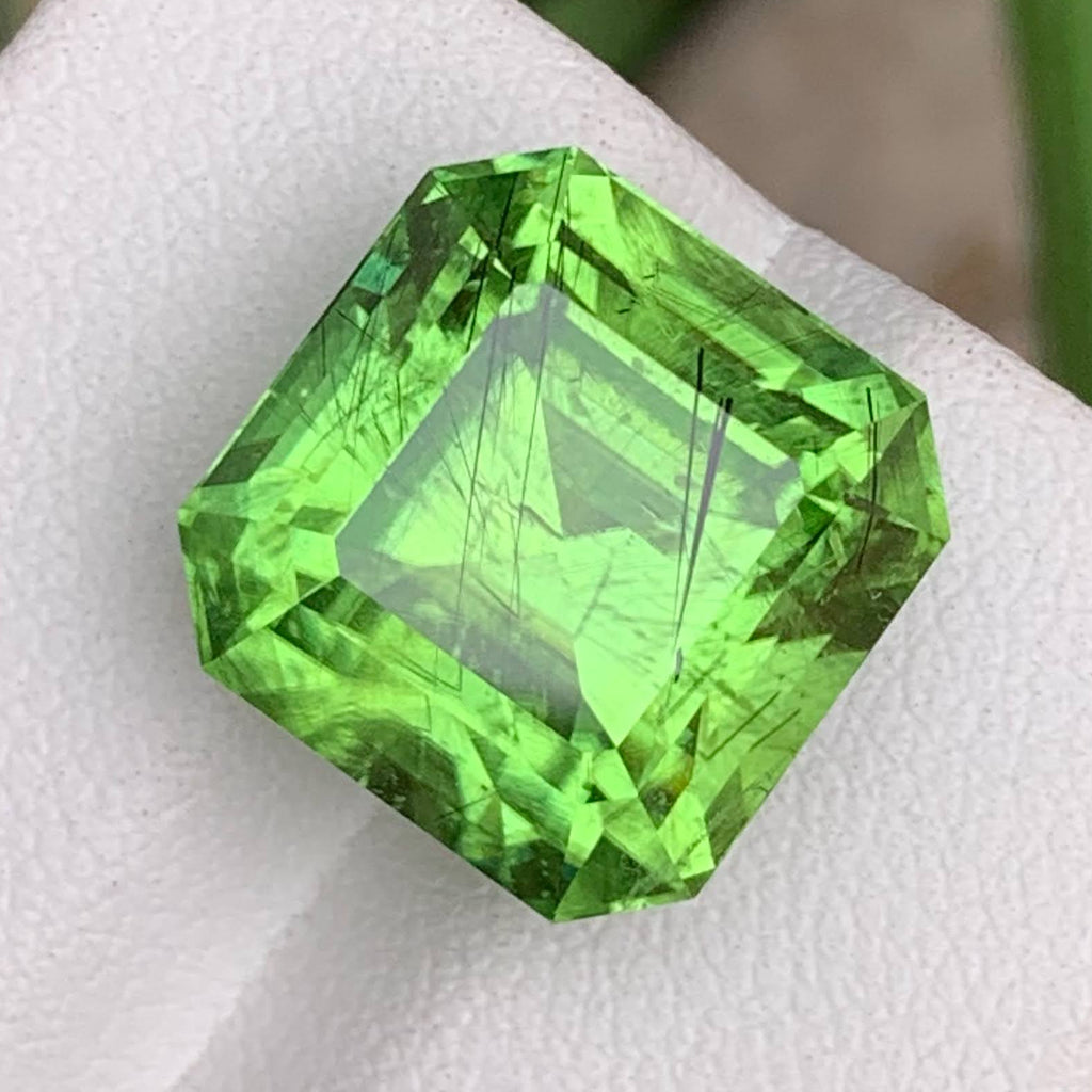 Natural Peridot 15.97 Ct SI Clean Loose Gemstone | Pakistan Peridot | Untreated Green Gem for Fine Jewelry