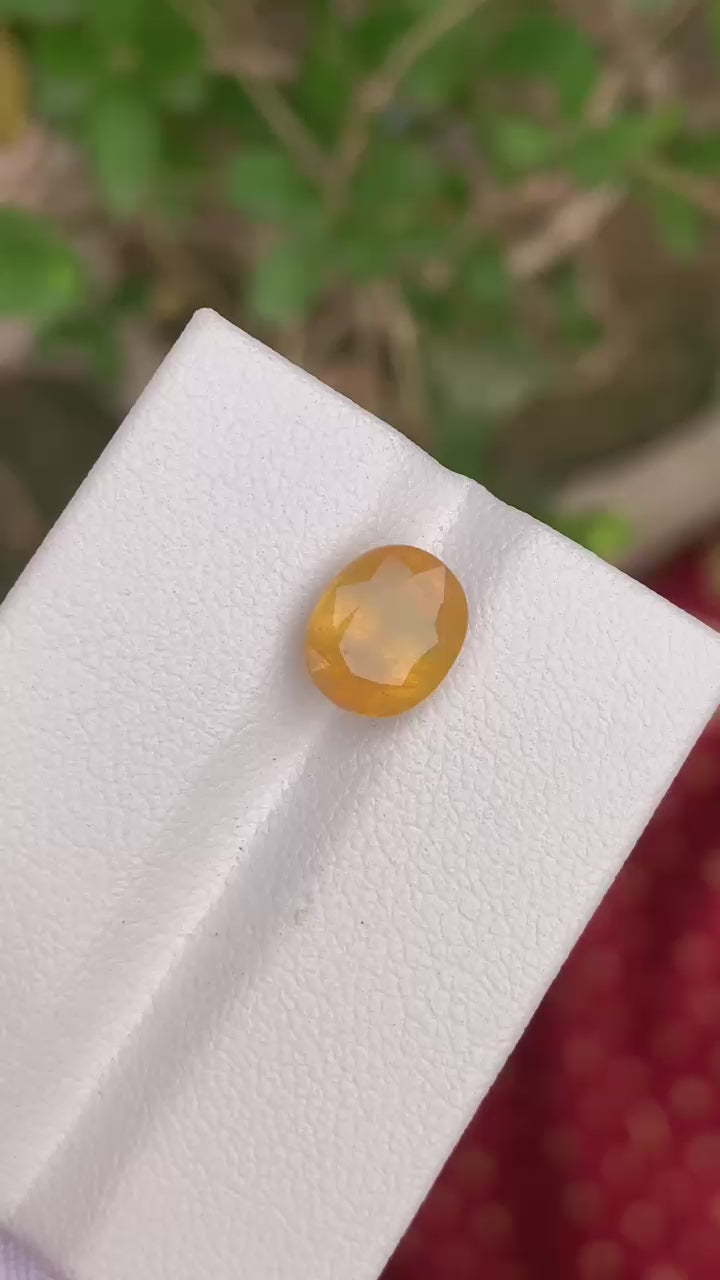 Oval Shape Yellow Sapphire, 2.75 CTS