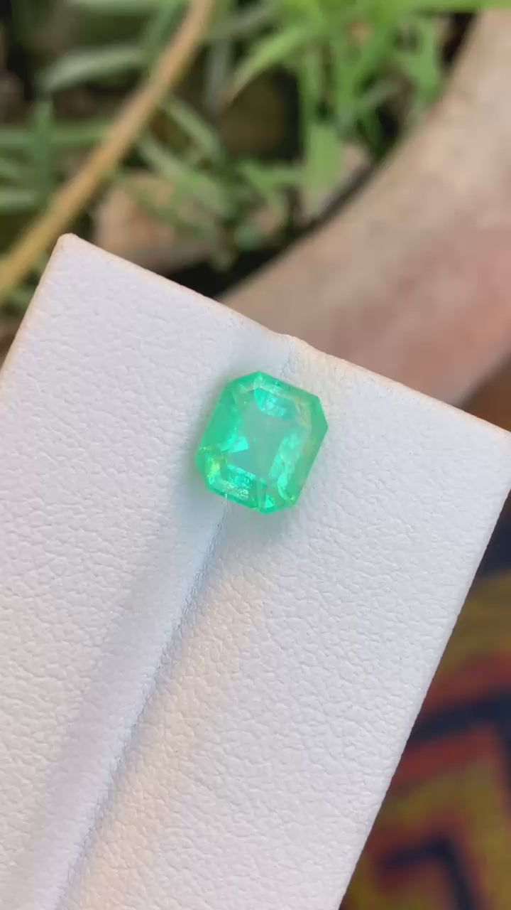 Vivid Bright Green Emerald Stone, 1.90 CTS