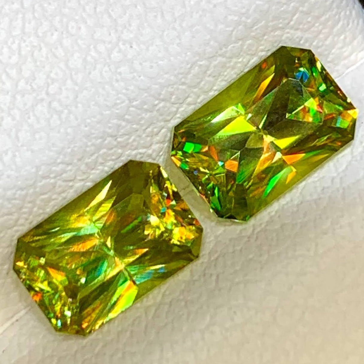 Natural 2.60 Ct Sphene Titanite Gemstone VVS Octagon Emerald Cut Untreated Africa