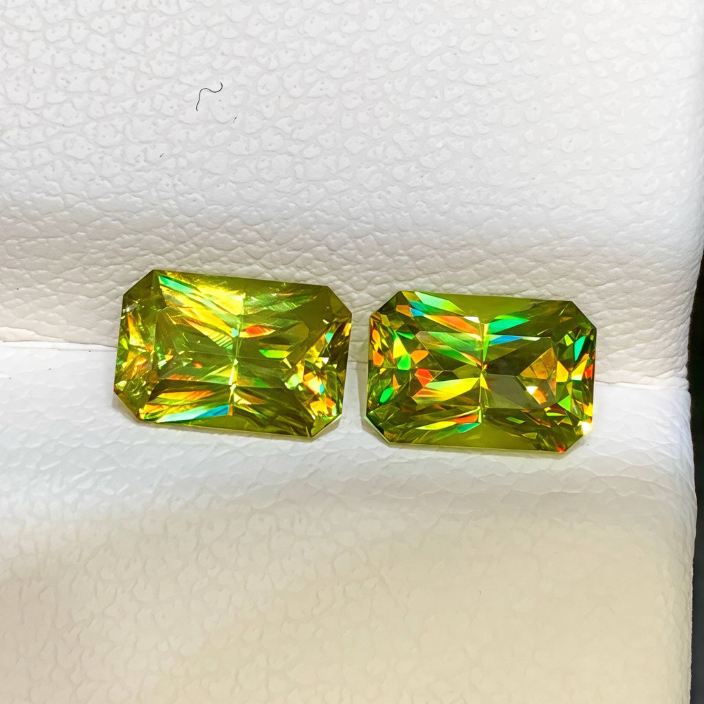 Natural 2.60 Ct Sphene Titanite Gemstone VVS Octagon Emerald Cut Untreated Africa