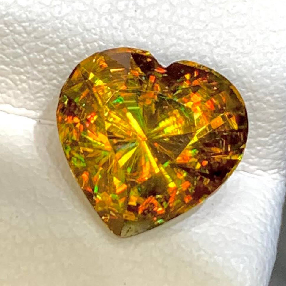 Natural Sphene 3.32 Ct Heart Cut Loose Gemstone | VS Madagascar Titanite | Untreated Rare Collector Jewelry Gem Main image