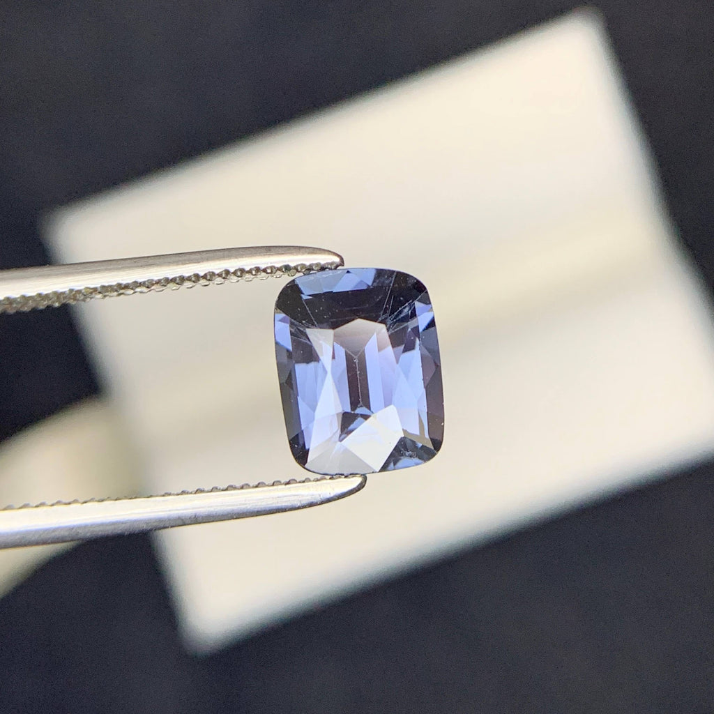 Natural Spinel 1.62 Ct Sri Lanka Loose Gemstone VSI Clarity Untreated Fine Jewelry Gem
