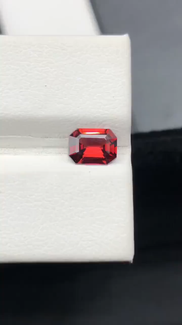 Lava Red Garnet Gemstone For Ring, Faceted Emerald Cut