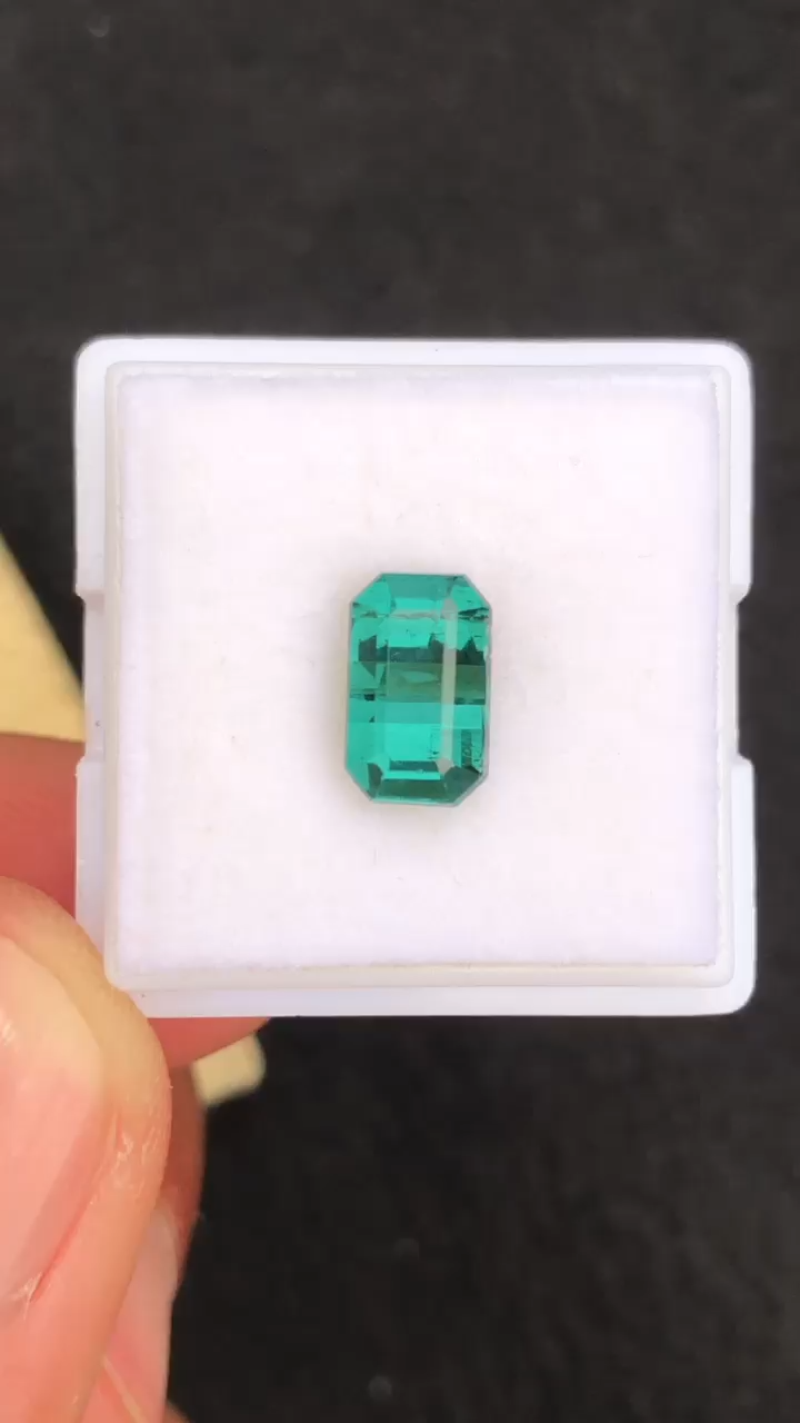 Stunning Natural Blue Green Tourmaline 2.65 Carats